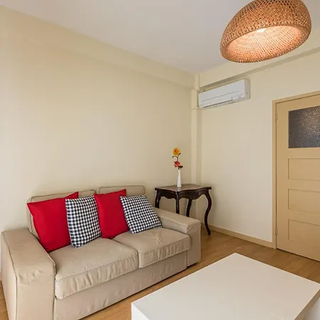 Guestready - & Garden * Porto