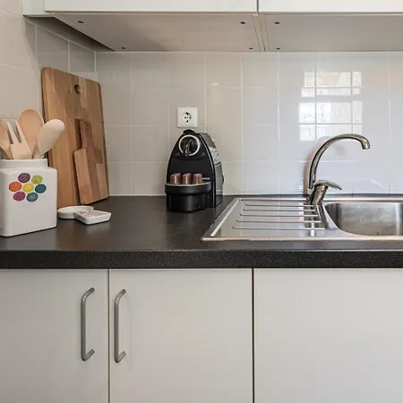 Guestready - & Garden Apartment *