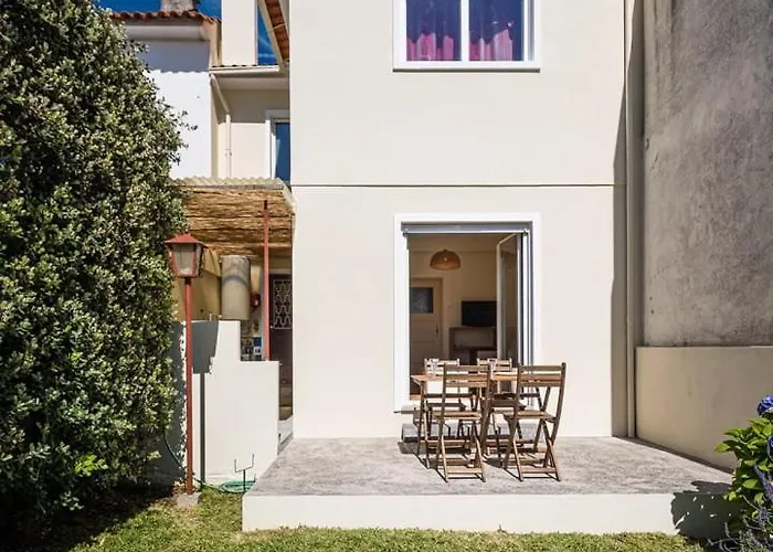 Guestready - & Garden Casa de Férias Porto