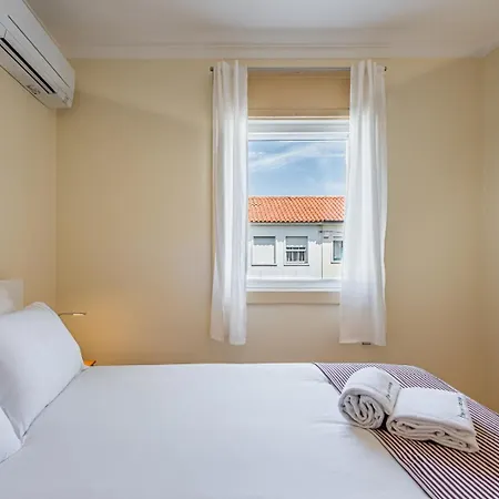 Guestready - & Garden * Porto